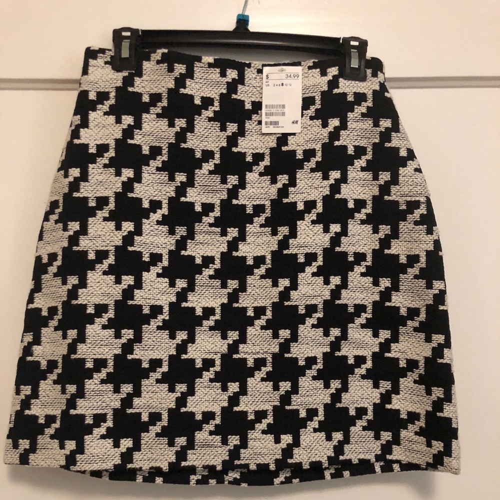 Houndstooth Skirt - NWT